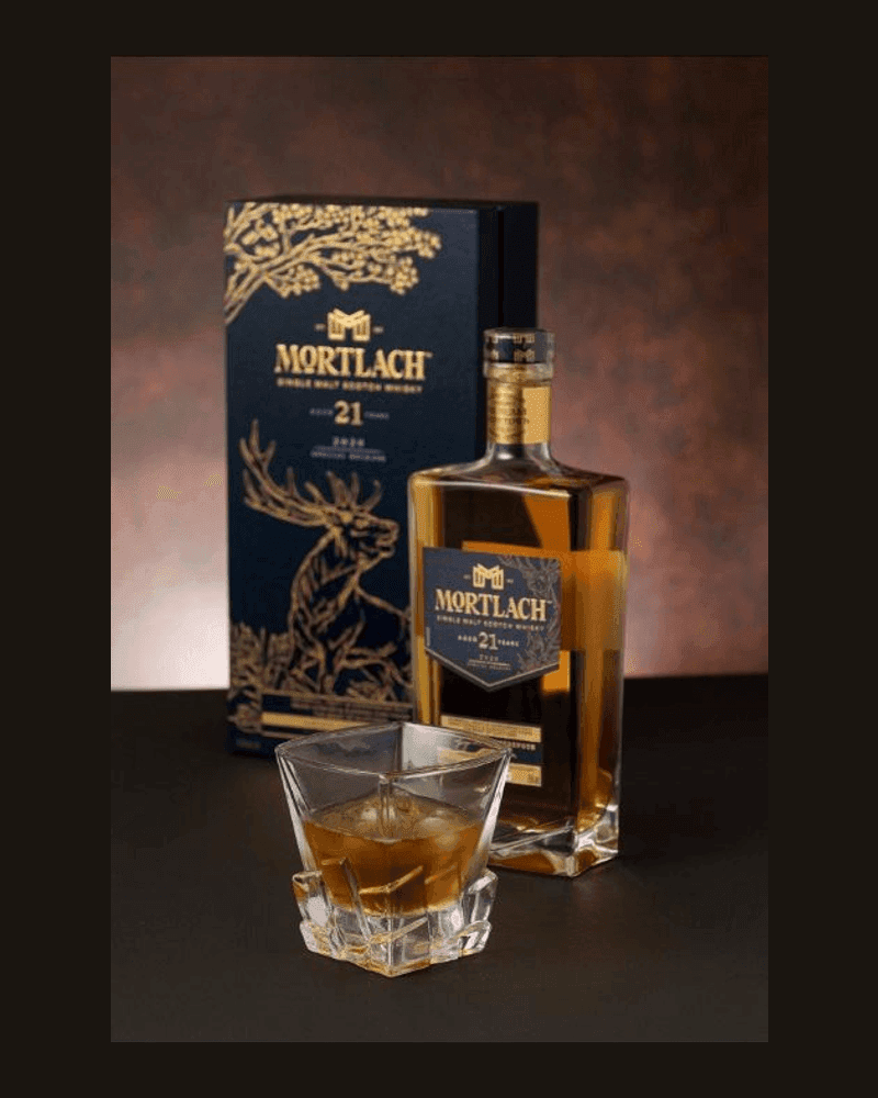 Mortlach 21 Year Old Special Release 2020 — botella y estuche
